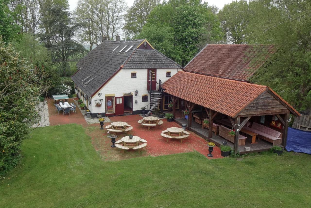 De Linde, Boerderij In Drenthe Voor 15 Tot 30 Personen Vila Exterior foto