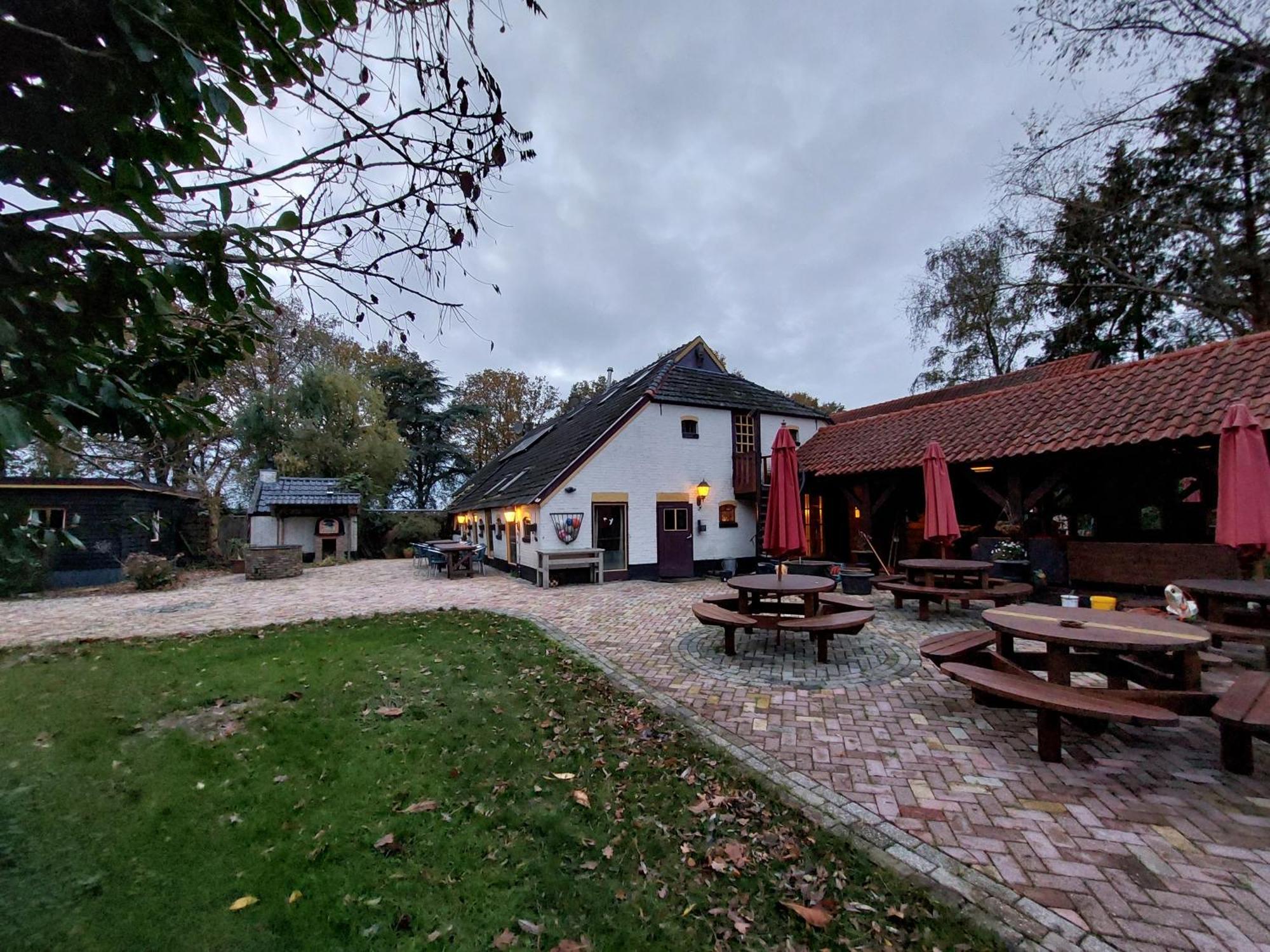 De Linde, Boerderij In Drenthe Voor 15 Tot 30 Personen Vila Exterior foto